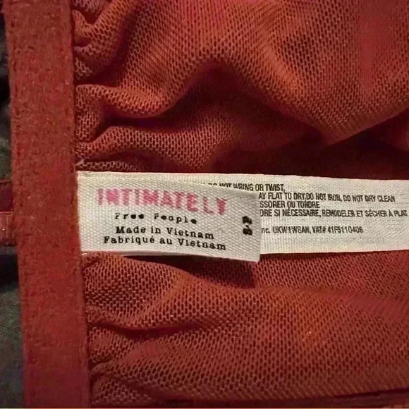 FREE PEOPLE Essential Lace Bandeau Bra Brick Red In Size Small - Picture 5 of 6